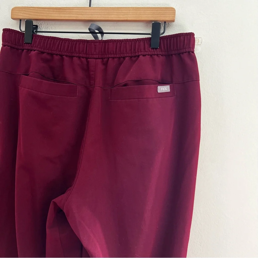 FIGS- Tansen Jogger Scrub Pants Burgundy Medical Doctor Nurse Tall